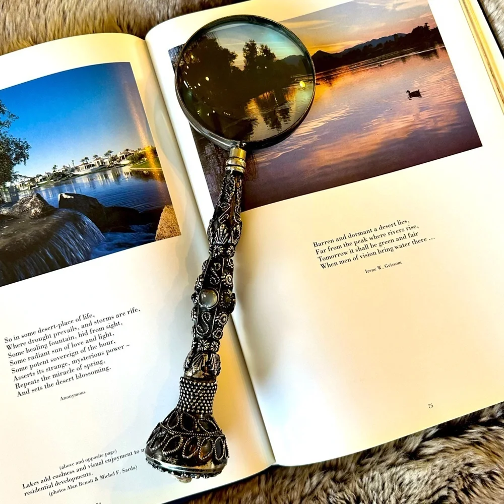 Vintage Magnifying Glass with Embedded stones - Picture 2 of 10